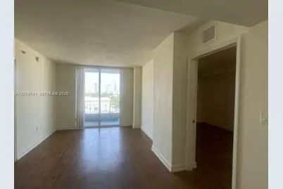 420 SW 12th Ave #505, Miami, FL 33130 - Photo 3