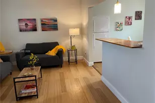1178 NE 112th St, Miami, FL 33161 - Photo 5