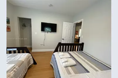 1178 NE 112th St #1, Miami, FL 33161 - Photo 25