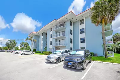 505 S Pine Island Rd #B102, Plantation, FL 33324 - Photo 3