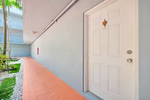 505 S Pine Island Rd, Plantation, FL 33324 - Photo 7