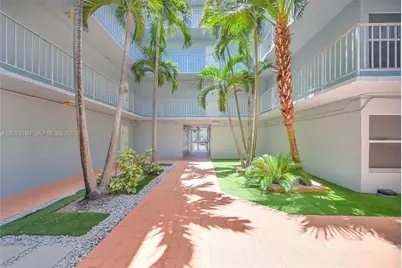 505 S Pine Island Rd #B102, Plantation, FL 33324 - Photo 5