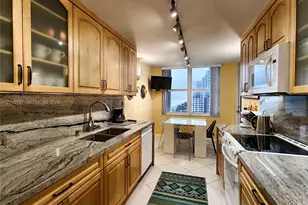 2751 S Ocean Dr, Hollywood, FL 33019 - Photo 25