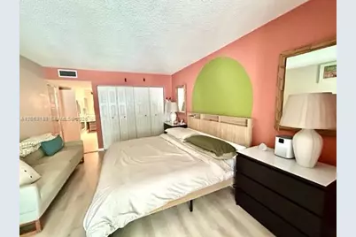 6555 W Broward Blvd #306, Plantation, FL 33317 - Photo 11