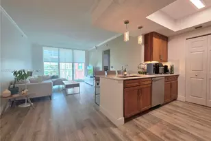 2000 N Bayshore Dr, Miami, FL 33137 - Photo 3
