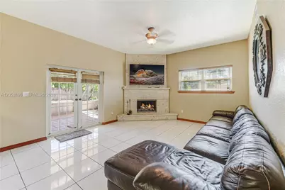 16520 SW 272nd St, Homestead, FL 33031 - Photo 23