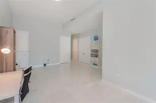 2821 S Bayshore Dr, Coconut Grove, FL 33133 - Photo 17