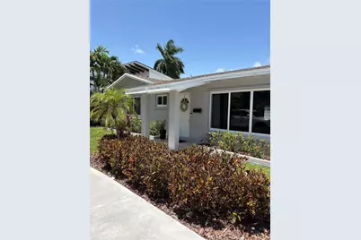 3397 NE 20th Ave, Oakland Park, FL 33306 - Photo 3