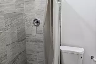 6070 W 18th Ave, Hialeah, FL 33012 - Photo 5