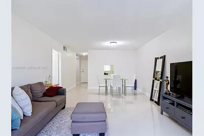 7722 Camino Real #E304, Miami, FL 33143 - Photo 19