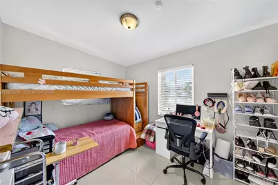 10141 SW 46th St, Miami, FL 33165 - Photo 23
