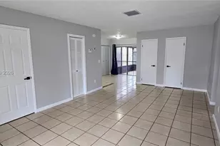 19572 NW 29th Pl, Miami Gardens, FL 33056 - Photo 5