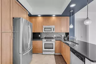 315 NE 3rd Ave, Fort Lauderdale, FL 33301 - Photo 13