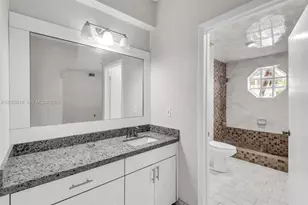 10018 Hammocks Blvd, Miami, FL 33196 - Photo 7