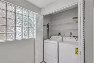 10018 Hammocks Blvd, Miami, FL 33196 - Photo 9