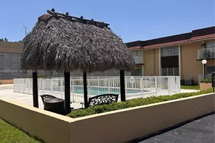 5325 SW 77th Ct, Miami, FL 33155 - Photo 3
