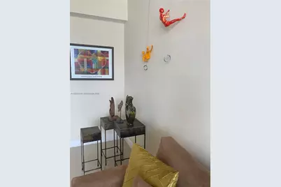 275 NE 18th St #809, Miami, FL 33132 - Photo 11