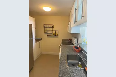 275 NE 18th St #809, Miami, FL 33132 - Photo 9