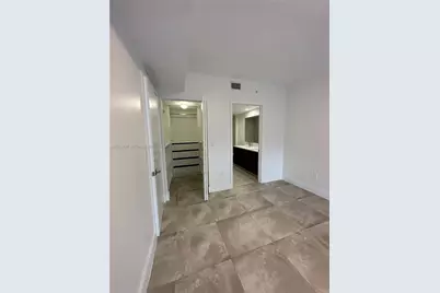 488 NE 18th St #3500, Miami, FL 33132 - Photo 13