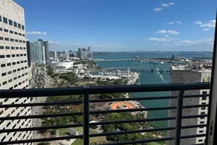 325 S Biscayne Blvd, Miami, FL 33131 - Photo 5