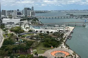 325 S Biscayne Blvd, Miami, FL 33131 - Photo 1