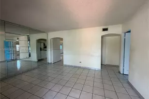 881 E 14th St, Hialeah, FL 33010 - Photo 5