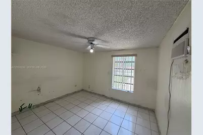 881 E 14th St, Hialeah, FL 33010 - Photo 15