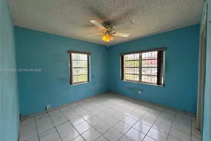 881 E 14th St, Hialeah, FL 33010 - Photo 7