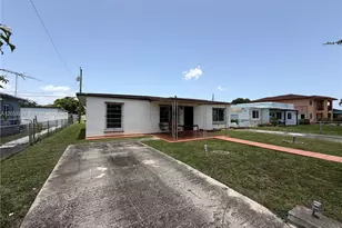 881 E 14th St, Hialeah, FL 33010 - Photo 3