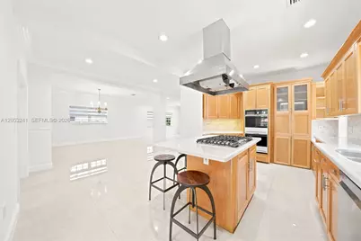 235 Atlantic Ave, Sunny Isles Beach, FL 33160 - Photo 19