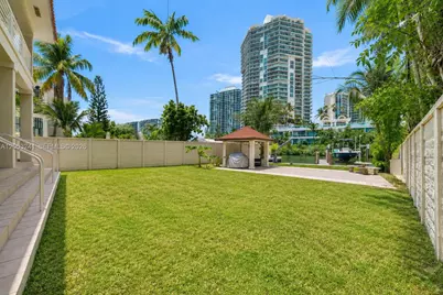 235 Atlantic Ave, Sunny Isles Beach, FL 33160 - Photo 71