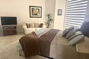 8925 Collins Ave, Surfside, FL 33154 - Photo 7