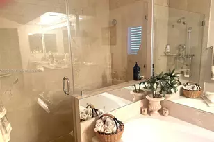 8925 Collins Ave, Surfside, FL 33154 - Photo 11