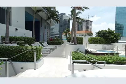 1300 Brickell Bay Dr #3004, Miami, FL 33131 - Photo 17