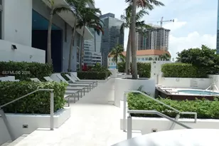 1300 Brickell Bay Dr, Miami, FL 33131 - Photo 17