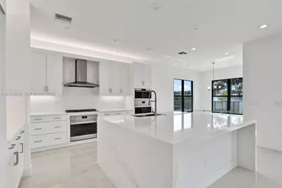 9931 Rising Wing St #., Palm Beach Gardens, FL 33412 - Photo 5