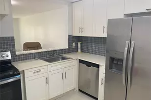 1550 NE 191st St, Miami, FL 33179 - Photo 5