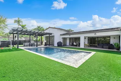 766 NE 96th St, Miami Shores, FL 33138 - Photo 43