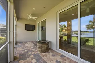 10305 SW Zaffre Ln, Port Saint Lucie, FL 34987 - Photo 31