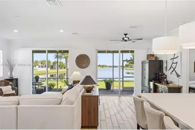 10305 SW Zaffre Ln, Port Saint Lucie, FL 34987 - Photo 9
