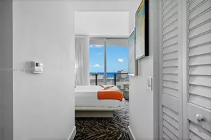 4111 S Ocean Dr, Hollywood, FL 33019 - Photo 21