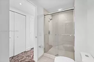 4111 S Ocean Dr, Hollywood, FL 33019 - Photo 7