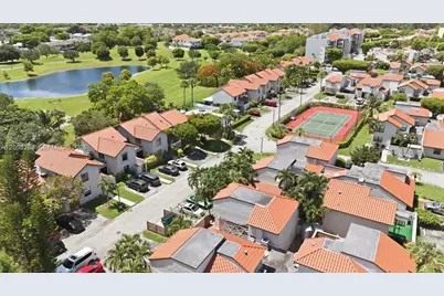 10339 NW 9th St Cir #2-2, Miami, FL 33172 - Photo 3