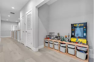 3769 SW 27th Ln, Miami, FL 33134 - Photo 29