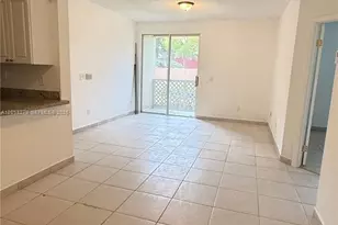 18304 NW 68th Ave, Hialeah, FL 33015 - Photo 15