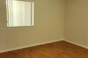 2578 SW 82nd Ave, Miramar, FL 33025 - Photo 9