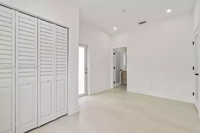 1305 Dunad Avenue, Opa Locka, FL 33054 - Photo 17