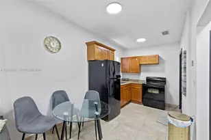 417 NE 26th St, Miami, FL 33137 - Photo 7