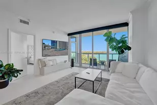 601 NE 36th St, Miami, FL 33137 - Photo 3