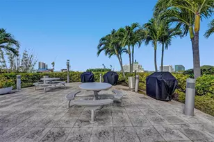 601 NE 36th St, Miami, FL 33137 - Photo 23